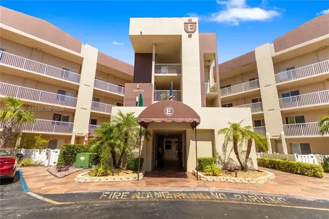7676 Trent Drive Tamarac FL 33321