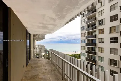 6061 Collins Avenue Miami Beach FL 33140
