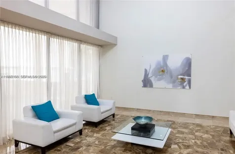 6061 Collins Avenue Miami Beach FL 33140