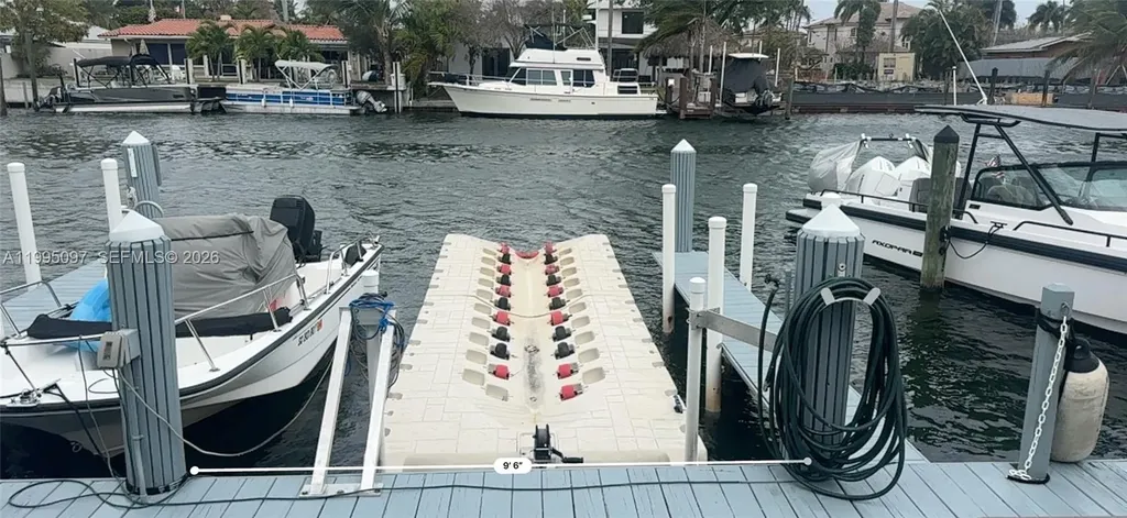 1601 SE 15 Fort Lauderdale FL 33316