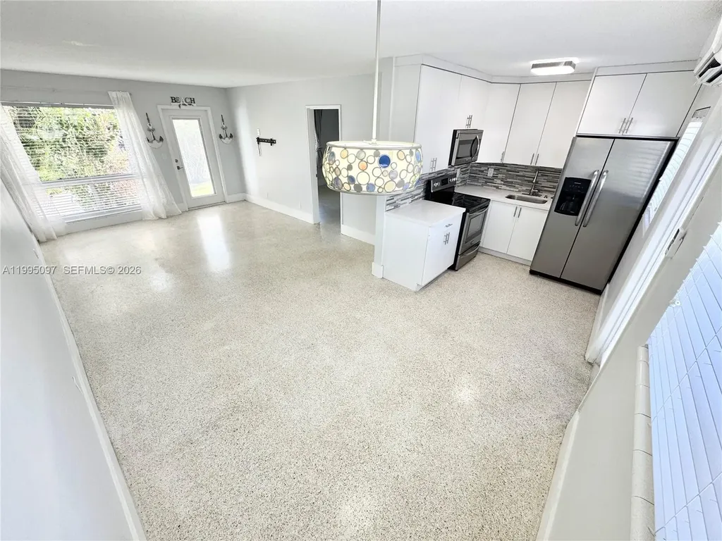 1601 SE 15 Fort Lauderdale FL 33316