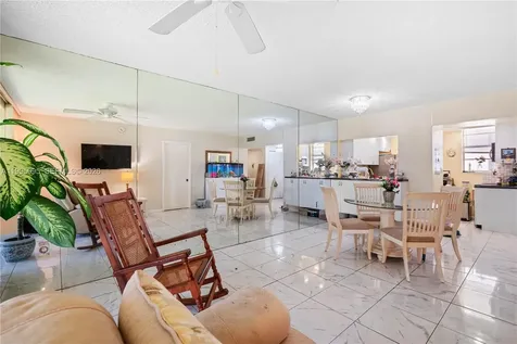 2999 Point East Drive Aventura FL 33160