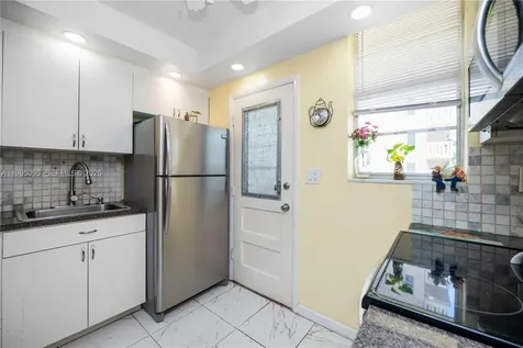 2999 Point East Drive Aventura FL 33160