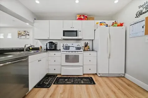 5402 NW 25th Terrace Tamarac FL 33309