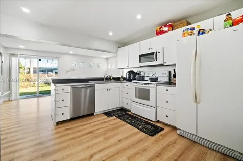 5402 NW 25th Terrace Tamarac FL 33309