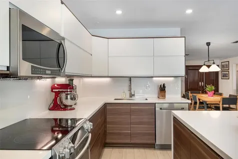1437 Baracoa Avenue Coral Gables FL 33146