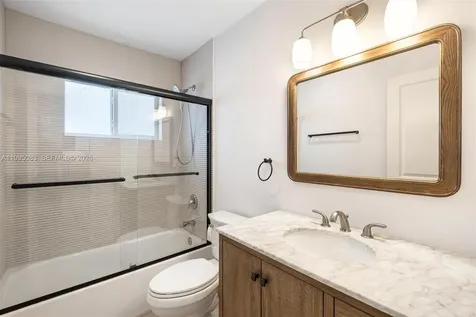 1437 Baracoa Avenue Coral Gables FL 33146