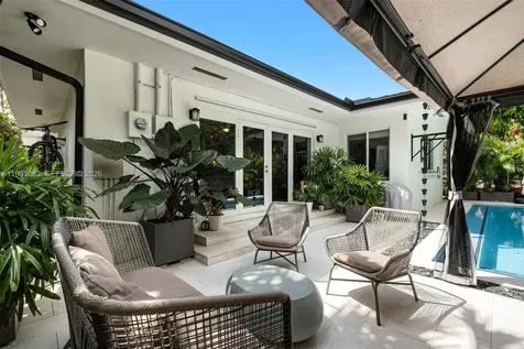1437 Baracoa Avenue Coral Gables FL 33146