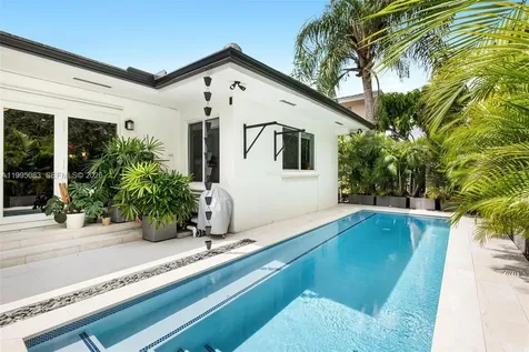 1437 Baracoa Avenue Coral Gables FL 33146