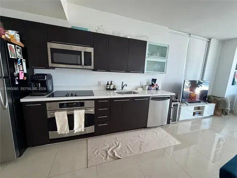 90 SW 3rd Street Miami FL 33130