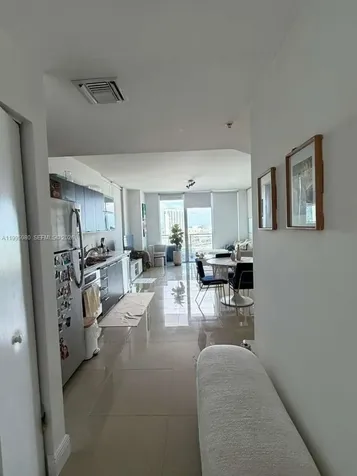 90 SW 3rd Street Miami FL 33130
