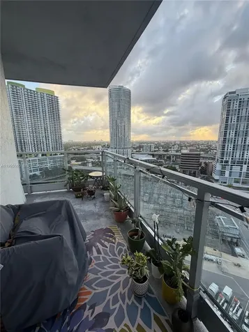 90 SW 3rd Street Miami FL 33130