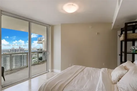 17201 Collins Avenue Sunny Isles Beach FL 33160