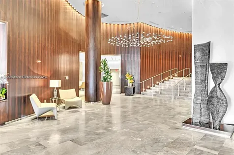 17201 Collins Avenue Sunny Isles Beach FL 33160