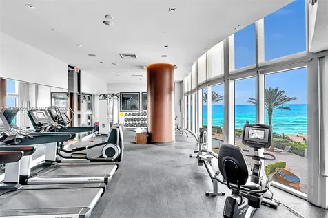 17201 Collins Avenue Sunny Isles Beach FL 33160