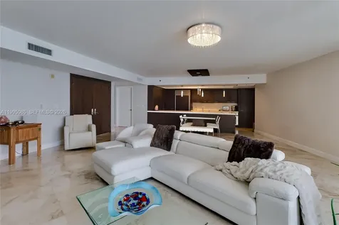 17201 Collins Avenue Sunny Isles Beach FL 33160
