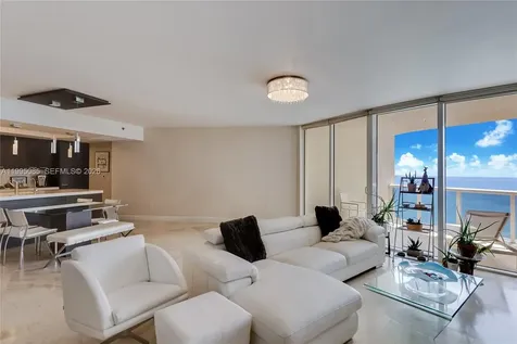 17201 Collins Avenue Sunny Isles Beach FL 33160