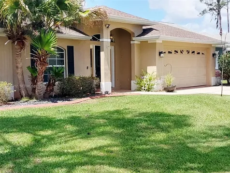 4031 Santa Barbara Sebring FL 33875