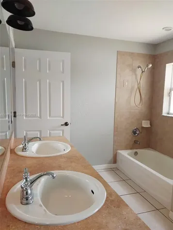 4031 Santa Barbara Sebring FL 33875