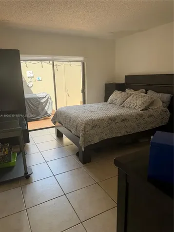 10669 SW 113th Place Miami FL 33176