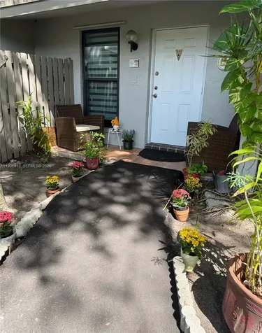 10669 SW 113th Place Miami FL 33176