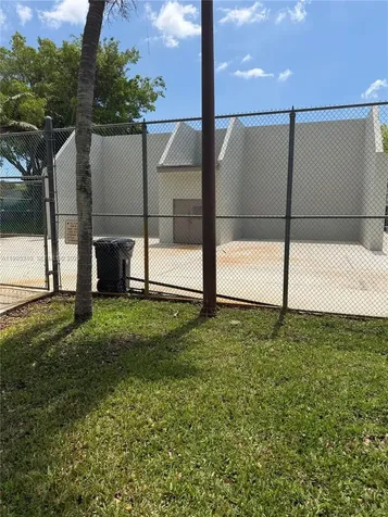 10669 SW 113th Place Miami FL 33176