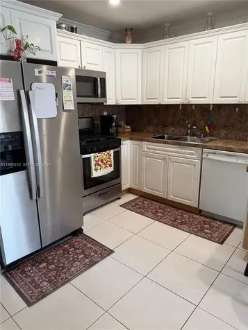 10669 SW 113th Place Miami FL 33176