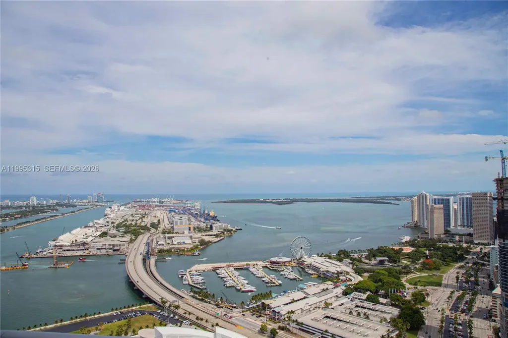 888 Biscayne Boulevard Miami FL 33132