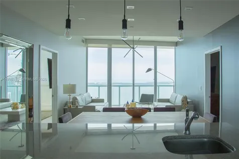 888 Biscayne Boulevard Miami FL 33132