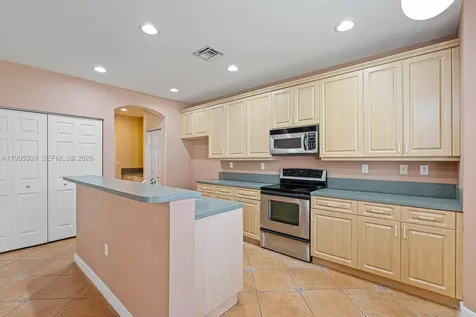1925 SE 17th Court Homestead FL 33035