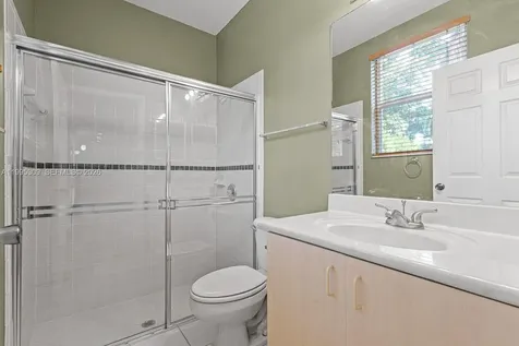 1925 SE 17th Court Homestead FL 33035