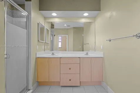 1925 SE 17th Court Homestead FL 33035