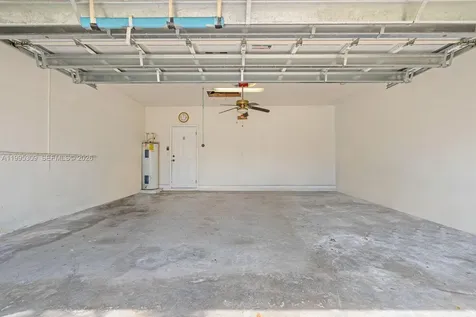 1925 SE 17th Court Homestead FL 33035