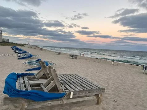 3200 NE 7th Court Pompano Beach FL 33062
