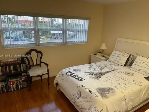 3200 NE 7th Court Pompano Beach FL 33062