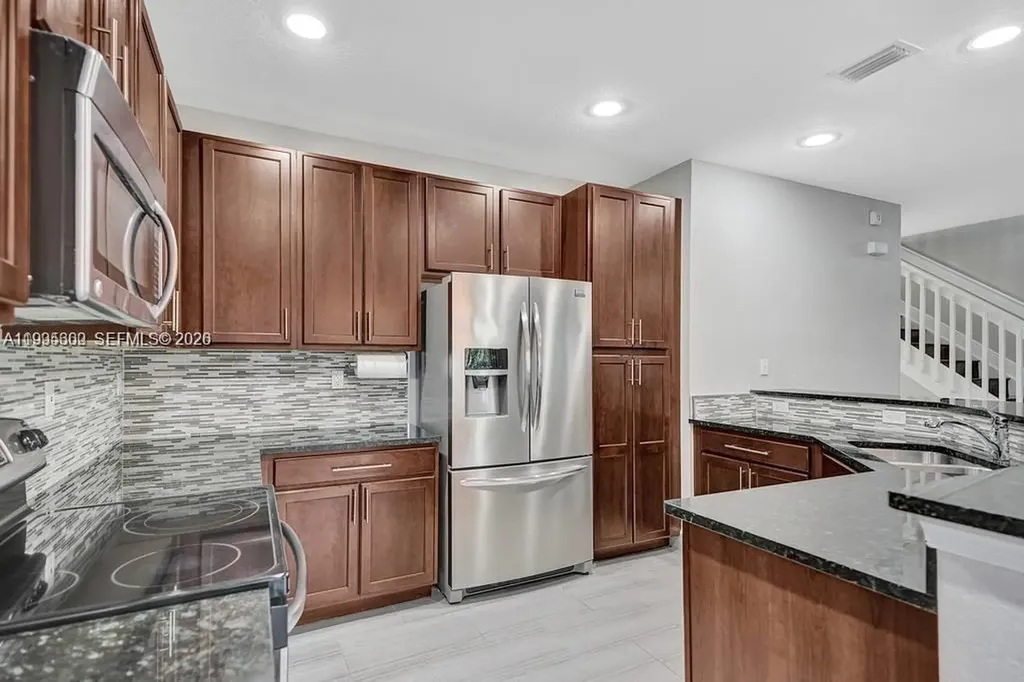 4749 N Grand Cypress Circle N Coconut Creek FL 33073