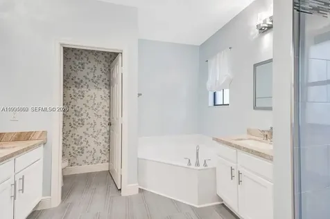 4749 N Grand Cypress Circle N Coconut Creek FL 33073