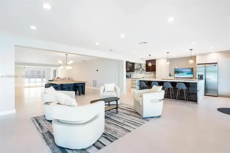 1055 Stillwater Drive Miami Beach FL 33141