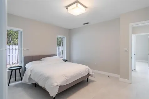 1055 Stillwater Drive Miami Beach FL 33141