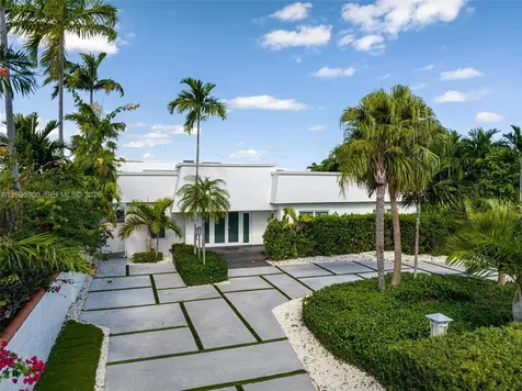 1055 Stillwater Drive Miami Beach FL 33141