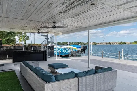 1055 Stillwater Drive Miami Beach FL 33141