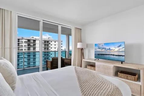 Miami Beach FL 33139