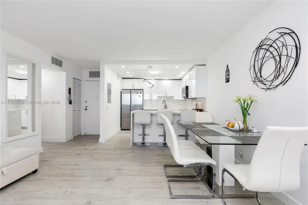 2201 S Ocean Drive Hollywood FL 33019