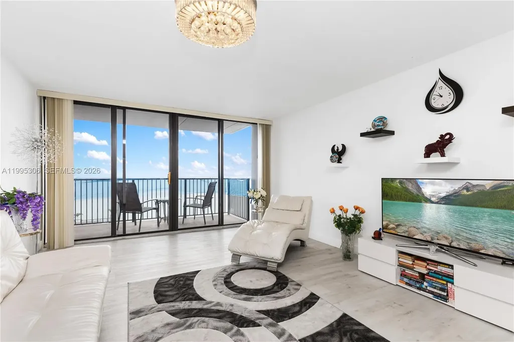 2201 S Ocean Drive Hollywood FL 33019