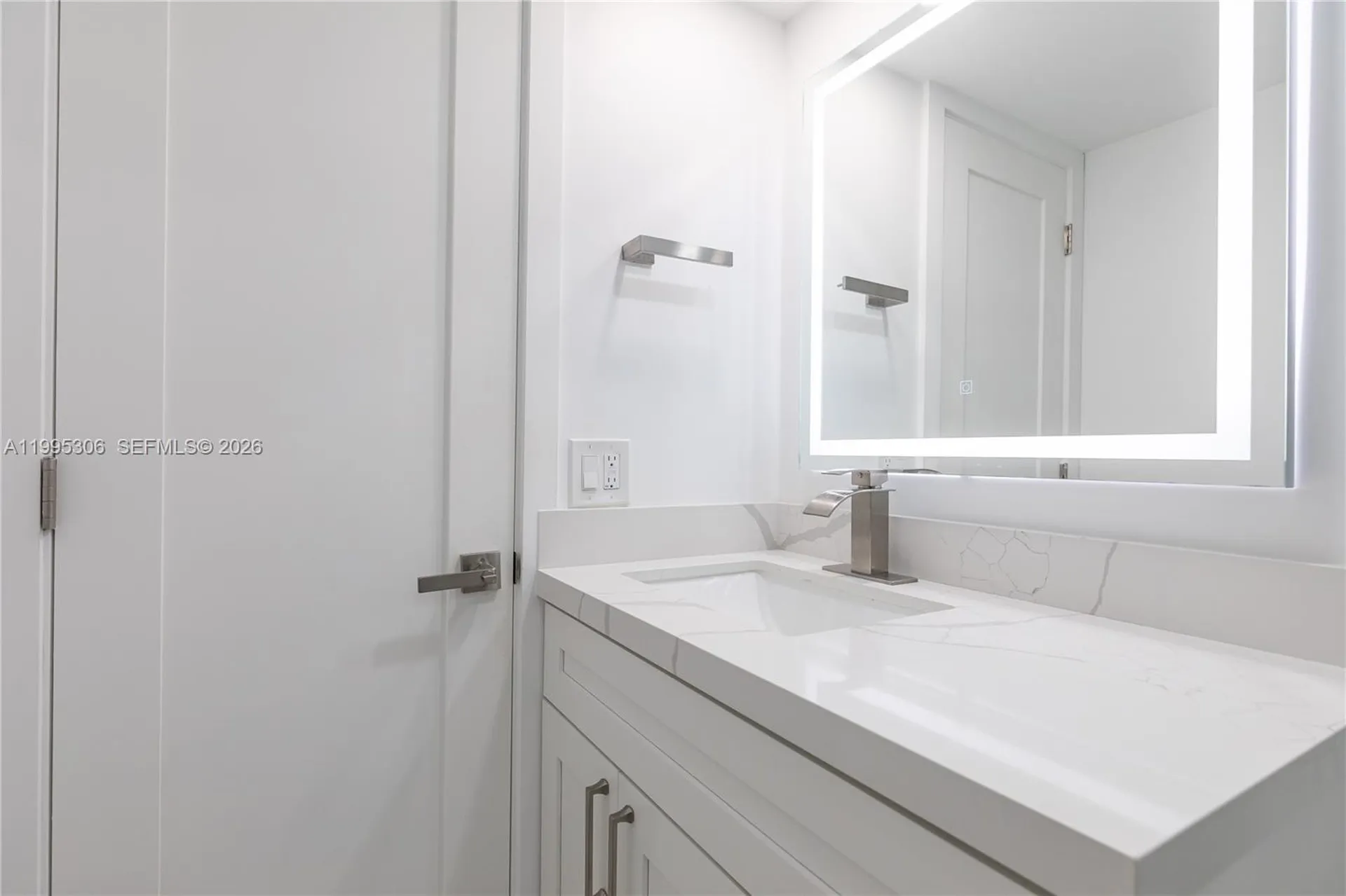 2201 S Ocean Drive Hollywood FL 33019