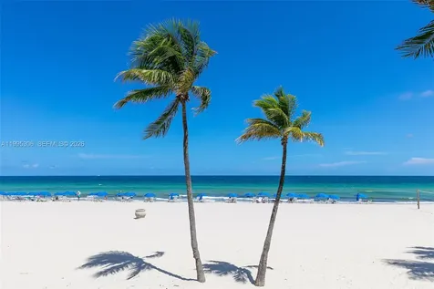 2201 S Ocean Drive Hollywood FL 33019