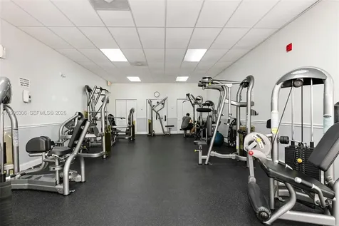 2201 S Ocean Drive Hollywood FL 33019