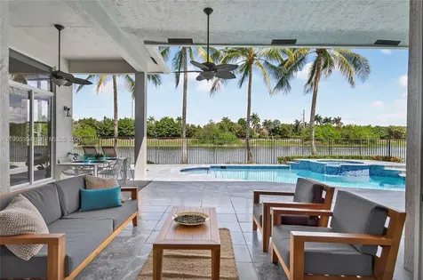 1396 Victoria Isle Drive Weston FL 33327