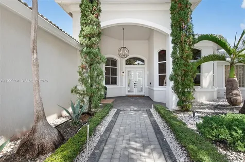 1396 Victoria Isle Drive Weston FL 33327
