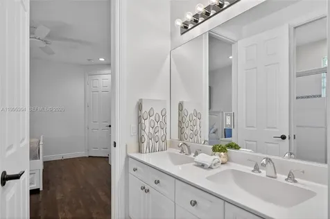 1396 Victoria Isle Drive Weston FL 33327